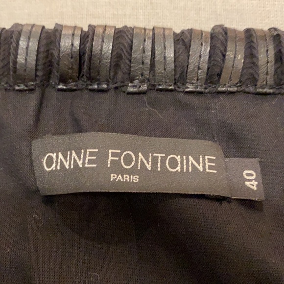 Black top by Anne Fontaine size 4 - Picture 9 of 9